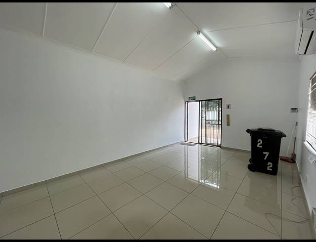 200M² OFFICE TO LET IN PARKDENE